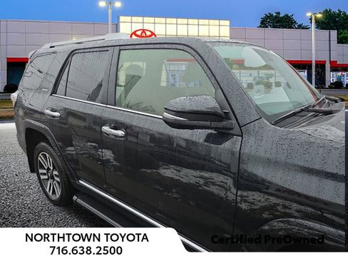 Used 2023 Toyota 4Runner Limited image 3