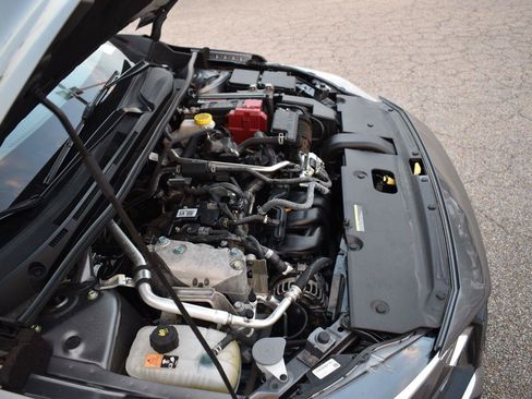 Used 2025 Nissan Sentra S FWD image 16