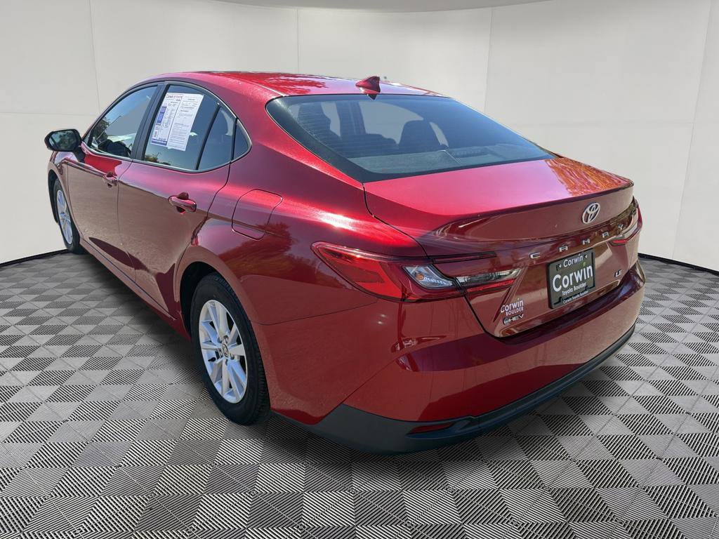 Used 2025 Toyota Camry LE FWD image 5