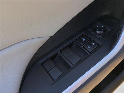 Certified 2020 Toyota RAV4 XLE FWD image 12