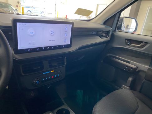 New 2026 Ford Maverick XL w/ 4K Tow Package image 19