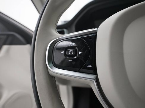 Used 2024 Volvo XC60 B5 Plus w/ Protection Package Premier image 18