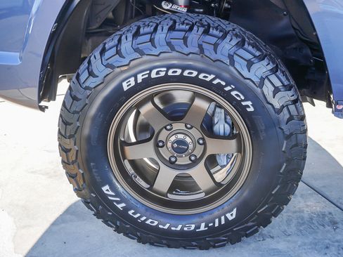 Used 2010 Toyota 4Runner Limited image 12