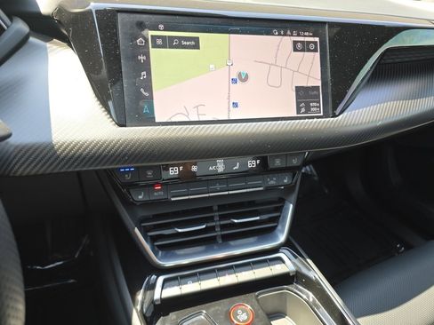 Used 2023 Audi e-tron GT Premium Plus w/ Performance Package image 45