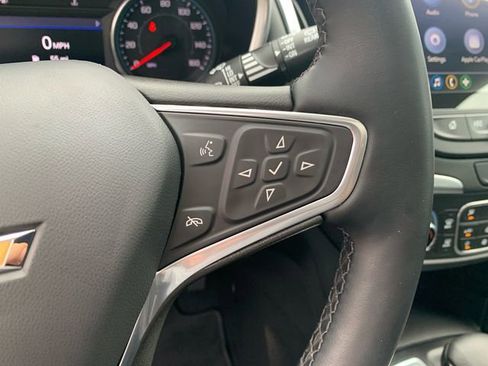 Used 2023 Chevrolet Equinox LT image 23