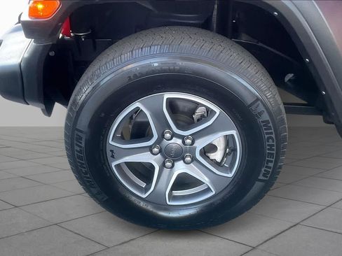 Used 2023 Jeep Wrangler Sport S image 9