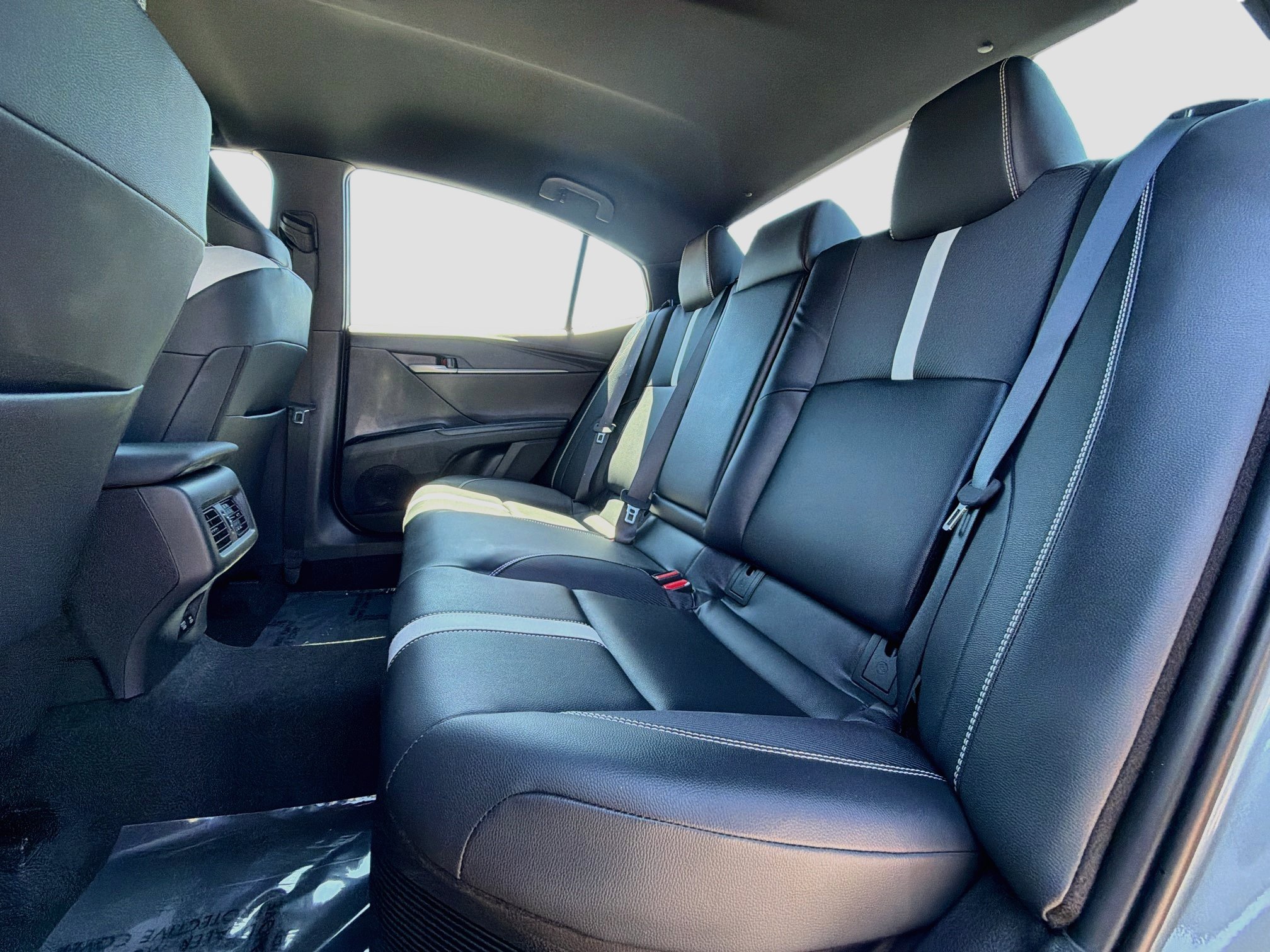 Used 2026 Toyota Camry SE w/ Multimedia Upgrade Package FWD image 19