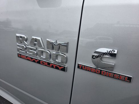 Used 2017 RAM 2500 Tradesman w/ Snow Chief Group image 21