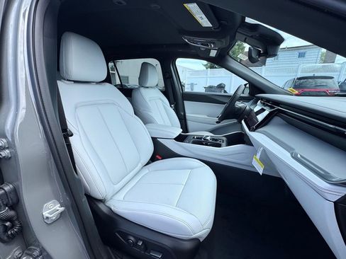 New 2026 Jeep Cherokee Limited AWD/4WD image 19