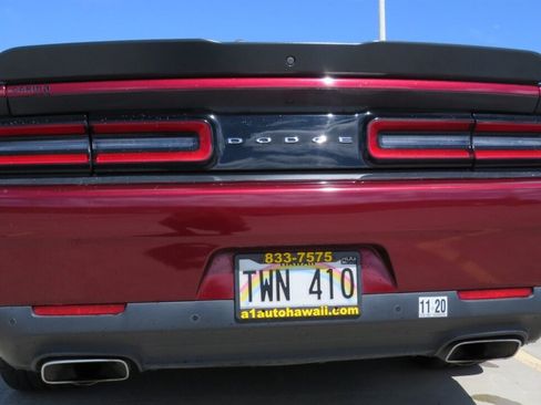 Used 2017 Dodge Challenger R/T w/ Blacktop Package RWD image 11