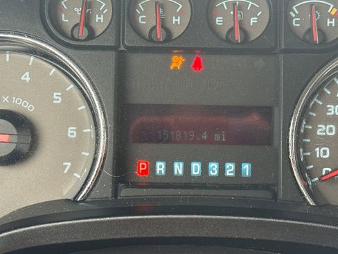 Used 2010 Ford F150 XLT image 32