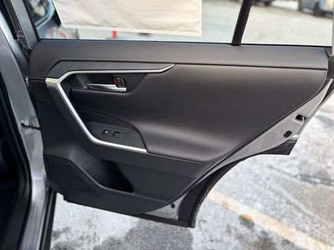 New 2025 Toyota RAV4 Limited image 19