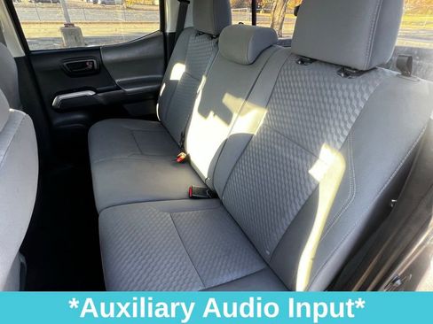 Used 2022 Toyota Tacoma SR image 18