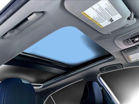 Used 2020 Toyota Camry XSE image 21