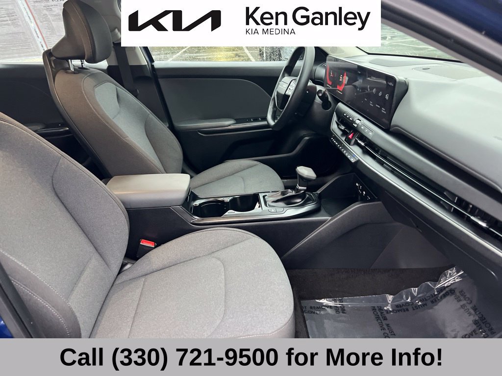 Certified 2025 Kia K4 FWD image 57