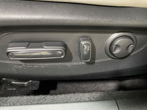 Certified 2024 Honda Accord EX image 19