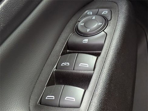 Used 2022 Chevrolet Equinox LT image 28