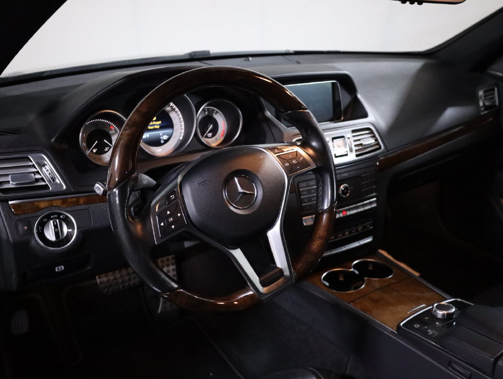 Used 2016 Mercedes-Benz E 400 Cabriolet image 11
