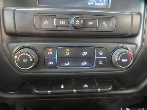 Used 2018 GMC Sierra 2500 4x4 Crew Cab image 40