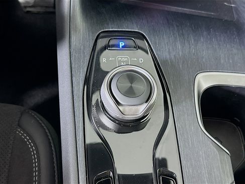 Used 2023 Lexus RZ 450e Premium w/ Accessory Package (Z1) image 25