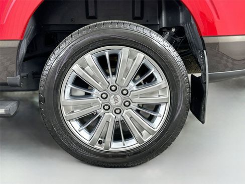 Used 2024 Ford F150 King Ranch AWD/4WD image 31