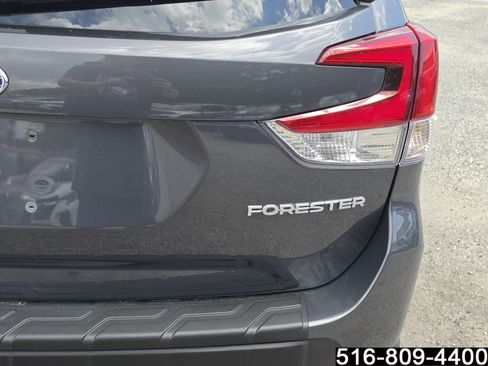 Used 2023 Subaru Forester Premium AWD/4WD image 40