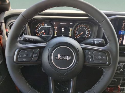 New 2025 Jeep Gladiator Rubicon image 23