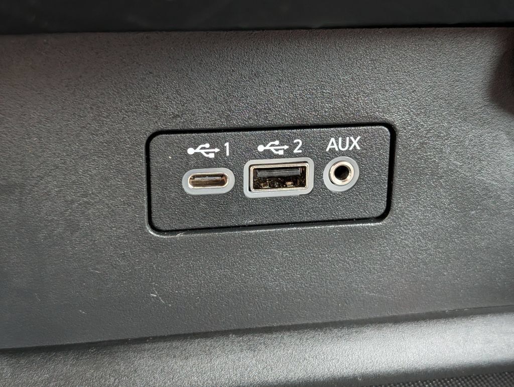 Used 2023 Nissan Altima 2.5 SV AWD/4WD image 27