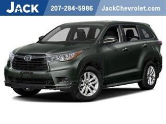 Used 2016 Toyota Highlander Plus AWD/4WD video 1