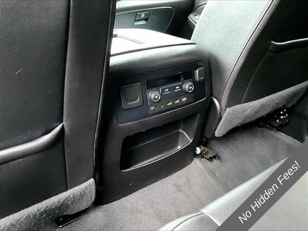 Used 2019 Chevrolet Suburban LT AWD/4WD image 30