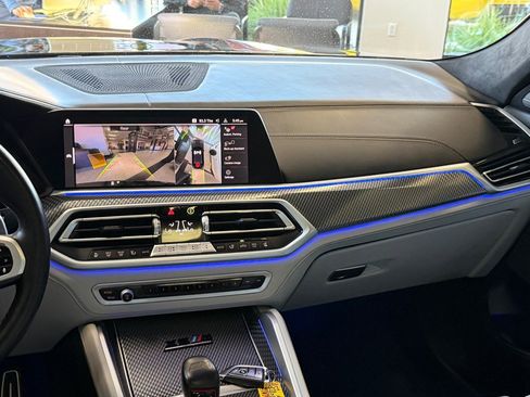 Used 2022 BMW X6 M Competition w/ Competition Package image 44