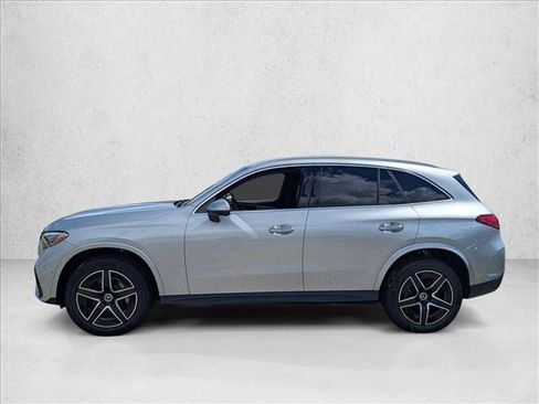 Used 2026 Mercedes-Benz GLC 300 image 5