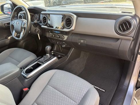 Used 2021 Toyota Tacoma image 10