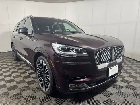 Certified 2023 Lincoln Aviator Black Label w/ Dynamic Handling Package AWD/4WD image 7