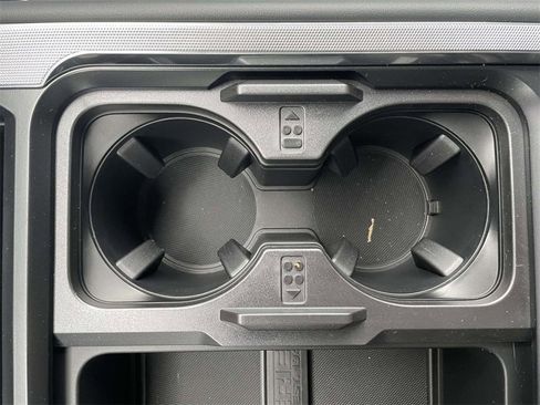 New 2026 Ford F250 Platinum image 17