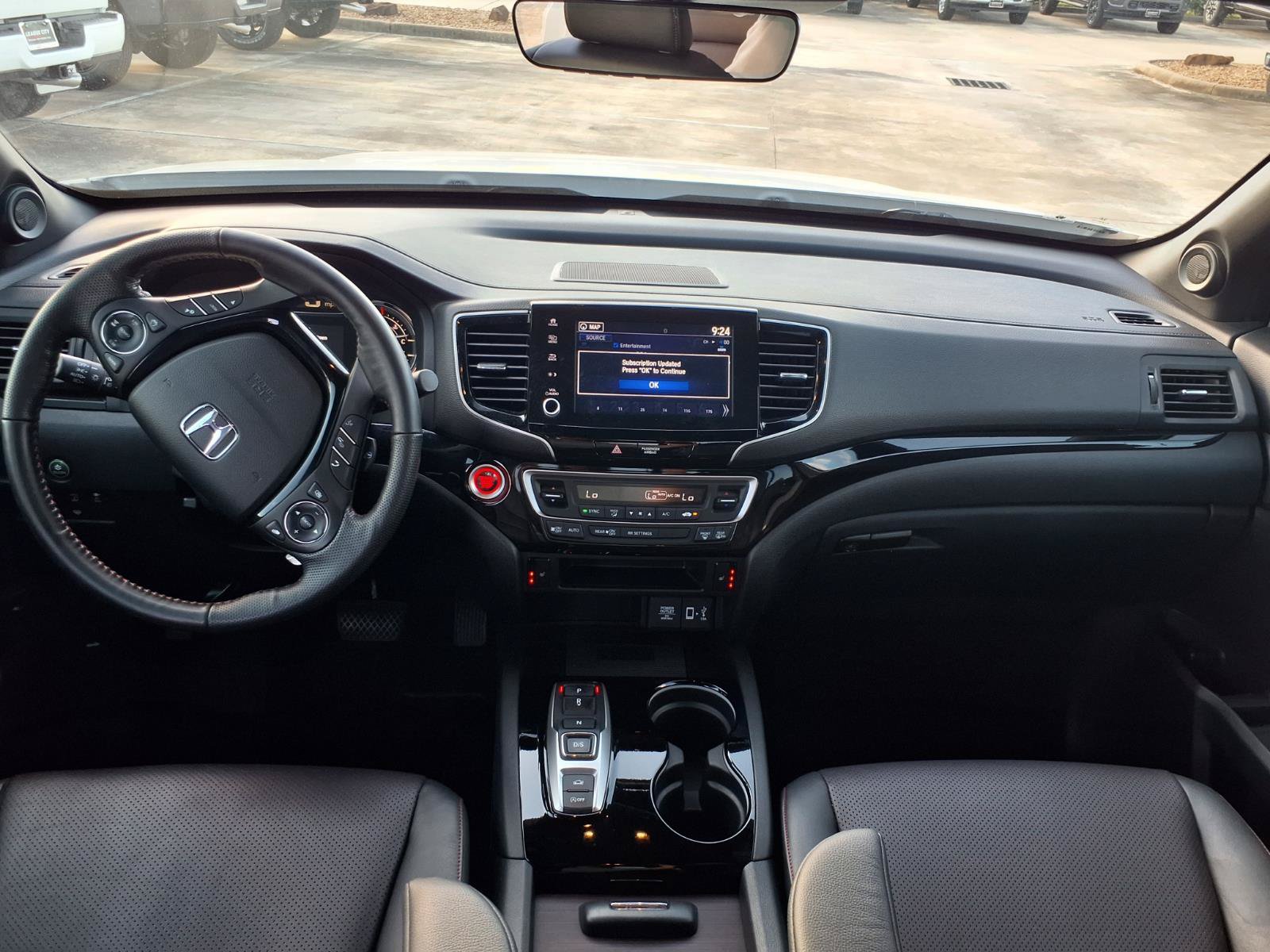 Used 2023 Honda Ridgeline Black Edition image 11