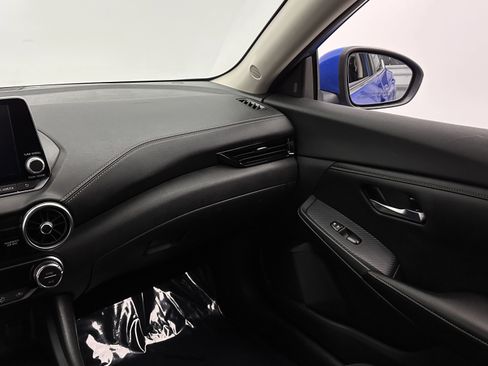 Used 2025 Nissan Sentra SV w/ All-Weather Package FWD image 28