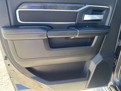 Used 2024 RAM 2500 Big Horn image 24