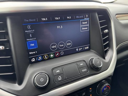 Used 2022 GMC Acadia SLE w/ Driver Convenience Package image 13