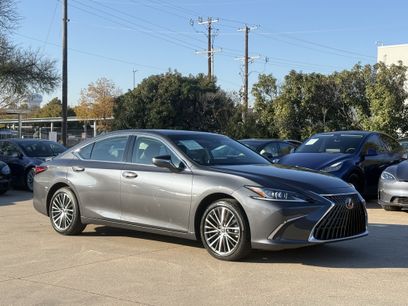 Used 2025 Lexus ES 300h F Sport