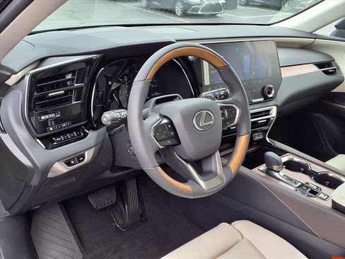 New 2026 Lexus RX 350 AWD image 14