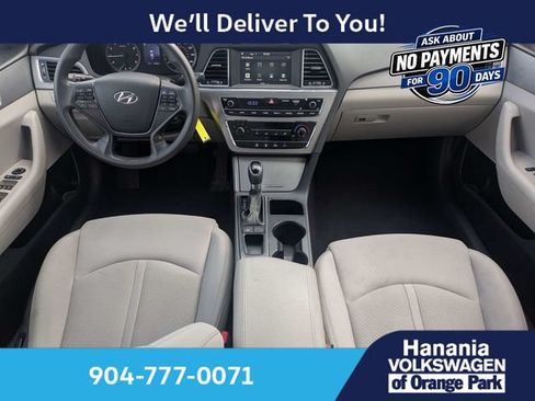 Used 2016 Hyundai Sonata SE FWD image 14