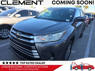 Used 2019 Toyota Highlander XLE video 1