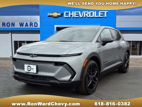 New 2026 Chevrolet Equinox EV LT image 1