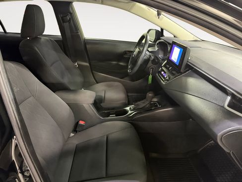 Used 2023 Toyota Corolla LE image 19