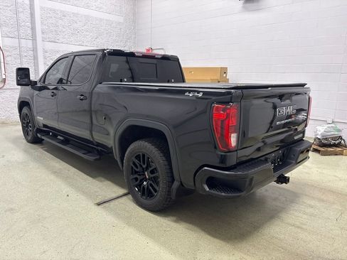 Used 2020 GMC Sierra 1500 Elevation w/ Elevation Value Package AWD/4WD image 7