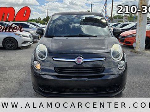 Used 2017 FIAT 500L Pop image 8