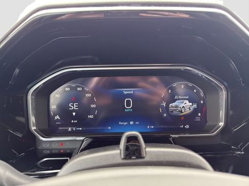 New 2026 Chevrolet Silverado 1500 High Country AWD/4WD image 11