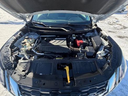 Used 2023 Nissan Rogue SV image 30