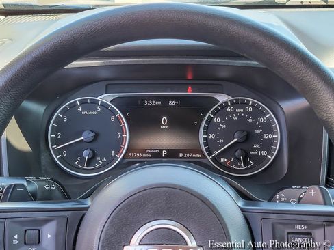 Used 2024 Nissan Rogue SV FWD image 18